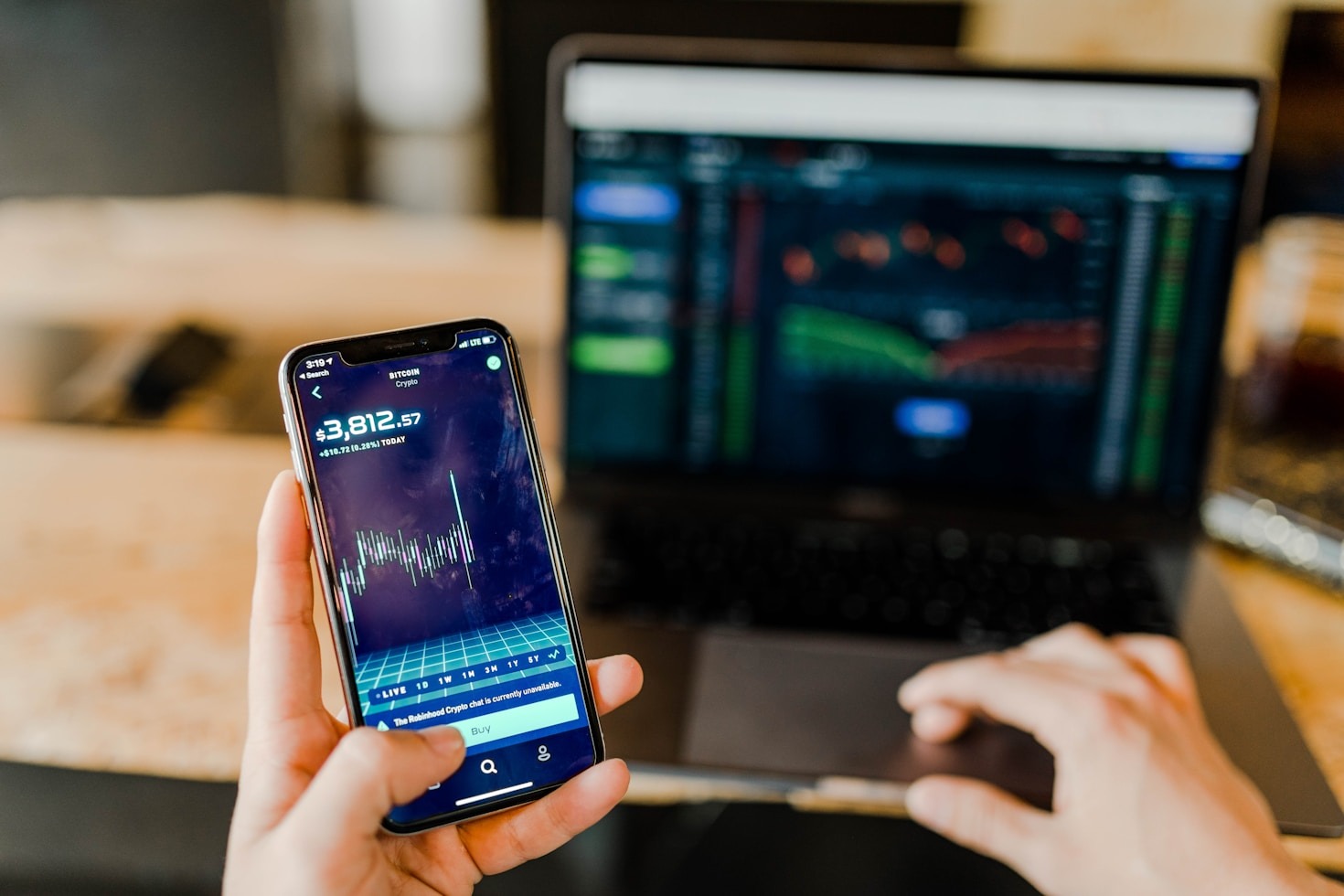 Why Advanced Tools Are Key to Forex Trading Success